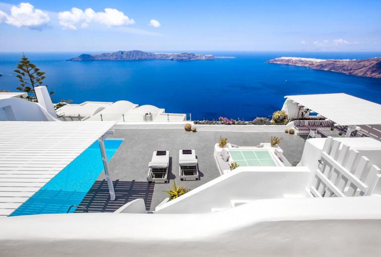 Cyc001 - Luxury private Villa in Santorini