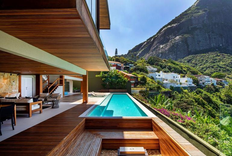 Rio050 - Fabulosa mansão de luxo no Joá