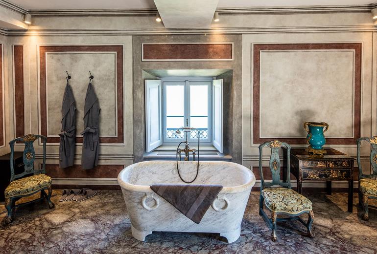 Lom002 - Palaço Italiano no Lago de Como