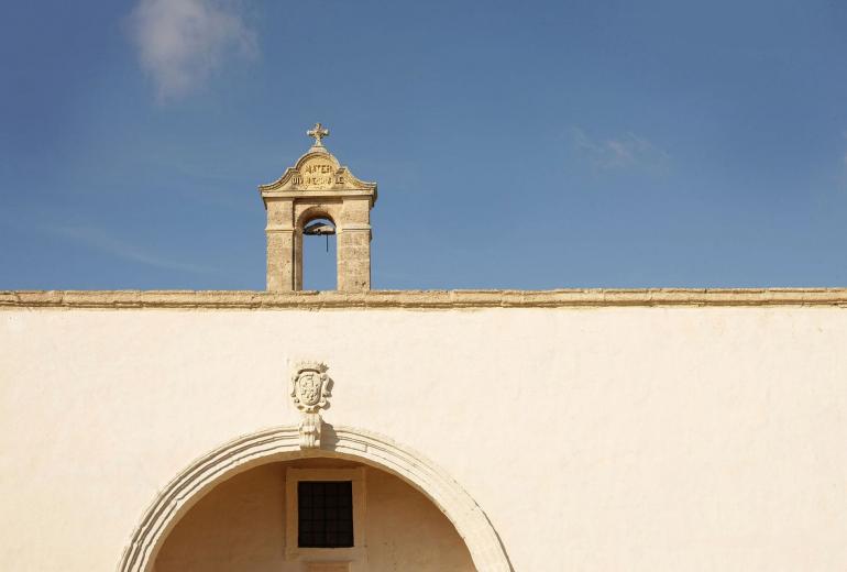 Pug004 - Lujosa casa de vacaciones moderna en Puglia