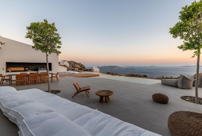 Cyc018 - Villa, modern minimalist style, Mykonos