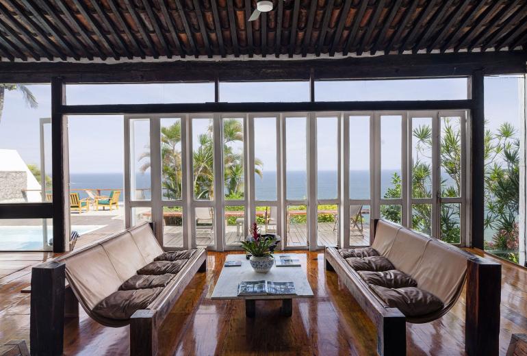 Rio014 - Beautiful villa with sea view in Joatinga