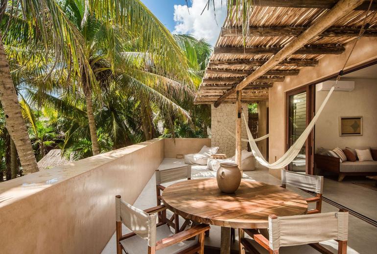 Tul034 - Magnífica casa na beira do mar em Tulum