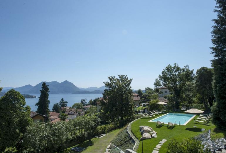 Pie005 - Villa con vista al lago Maggiore, Baveno