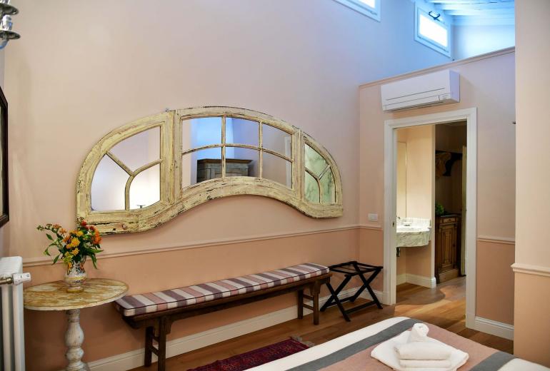 Tus014 - Apartamento com terraço no Centro de Florença