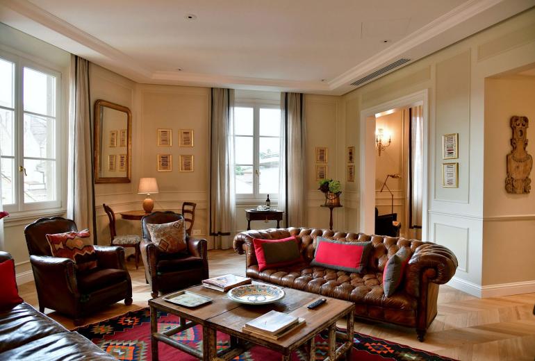Tus017 - Grand Appartement de Luxe avec Terrasse
