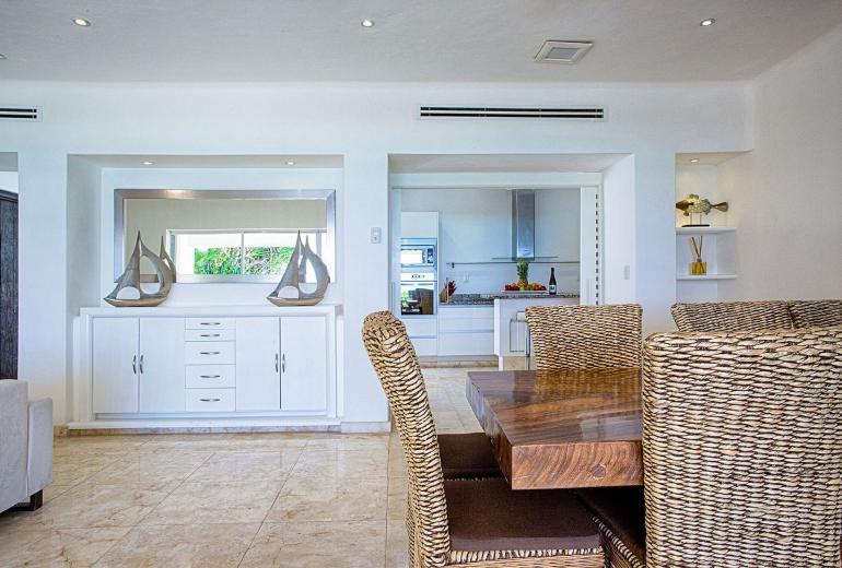 Pcr011 - Extraordinary luxury beachfront villa in Playa del Carmen