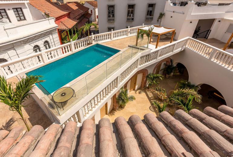 Car017 - Villa Luxuosa com Piscina em Cartagena