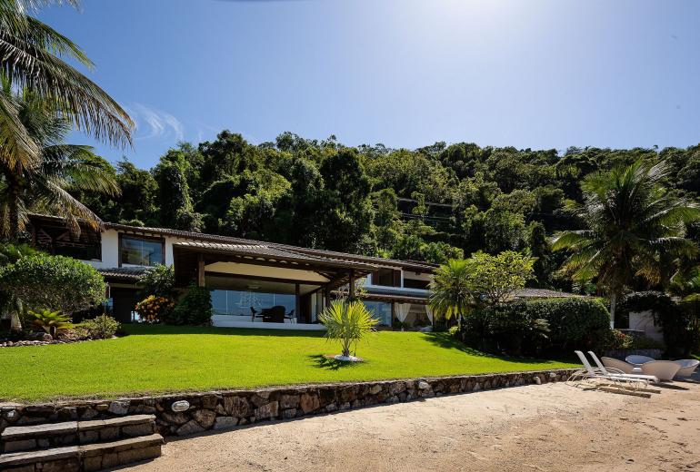 Ang012 - Beautiful beach villa in Angra dos Reis