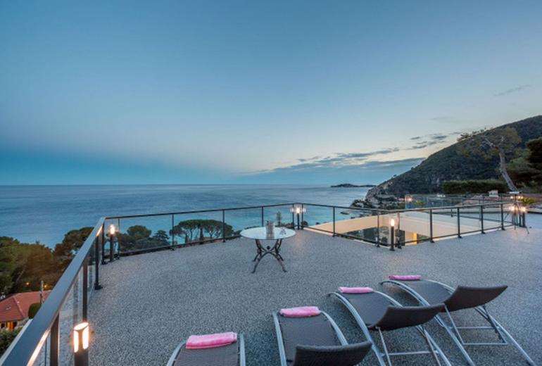 Azu005 - Villa com vista da baía de Eze, Riviera Francesa