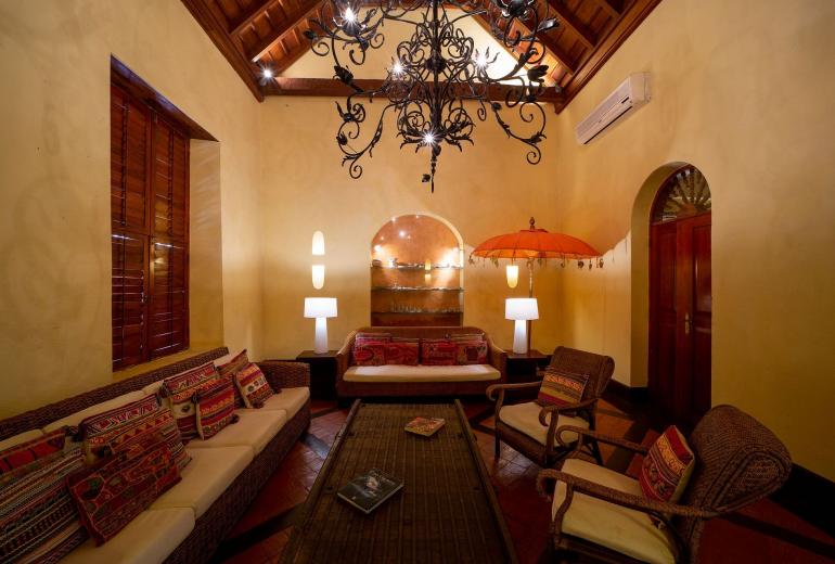 Car056 - Encantadora casa colonial de 7 cuartos en Cartagena