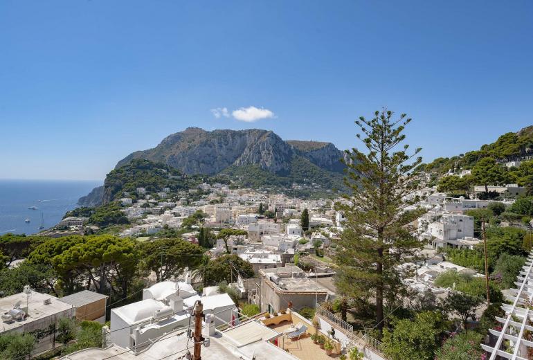 Cam013 - Villa dans la ville de Capri, Campanie