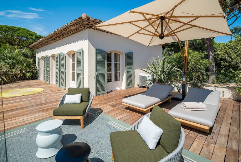 Azu021 - provencal Villa in St Tropez, French Riviera