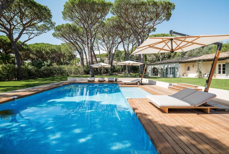 Azu021 - provencal Villa in St Tropez, French Riviera