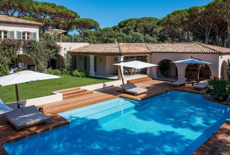 Azu021 - provencal Villa in St Tropez, French Riviera