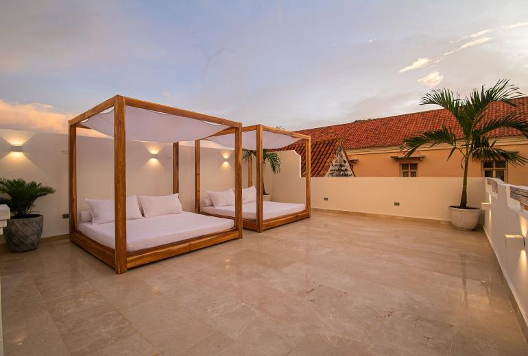 Car102 - Luxury house for rent in the Old City, Cartagena