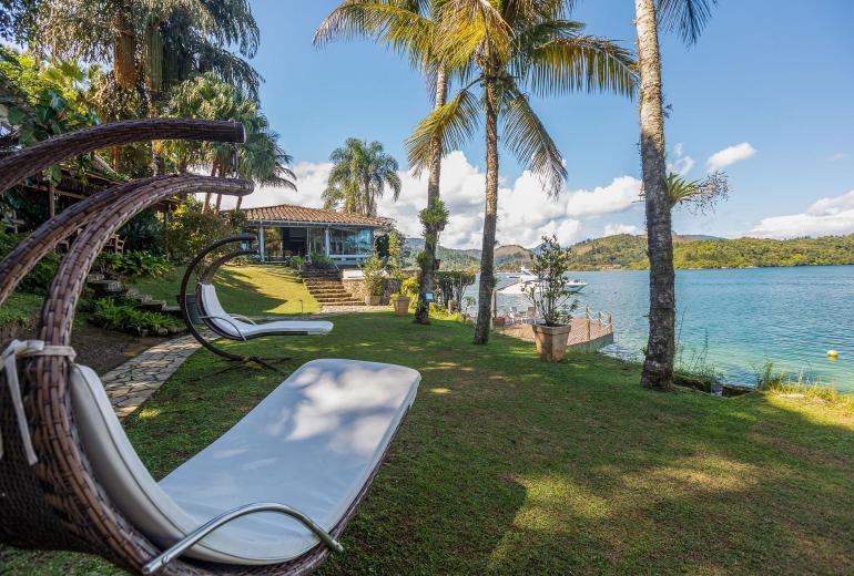 Ang017 - Wonderful island villa in Angra dos Reis