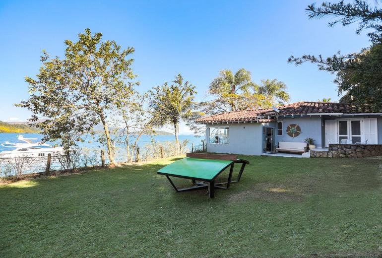 Ang017 - Magnifique villa insulaire à Angra dos Reis