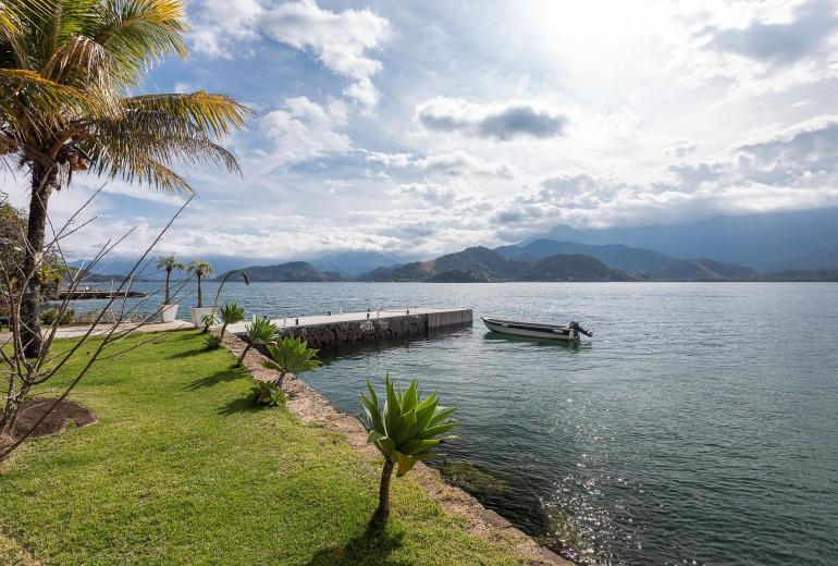Ang043 - Charmante villa de 4 chambres sur une île à Angra