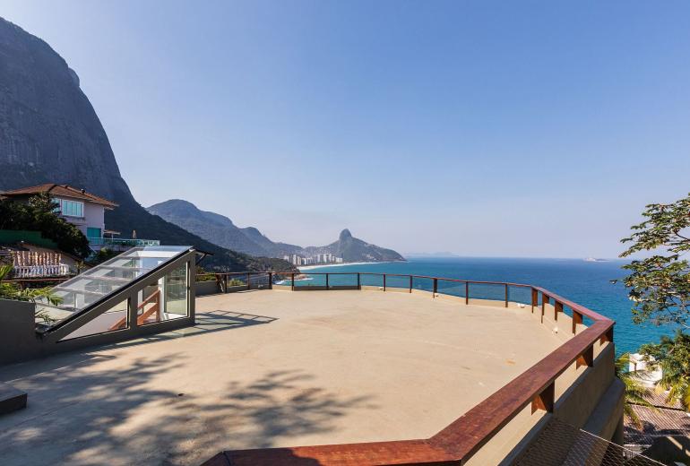 Rio053 - Villa de 5 pisos con increíble vista en Joá