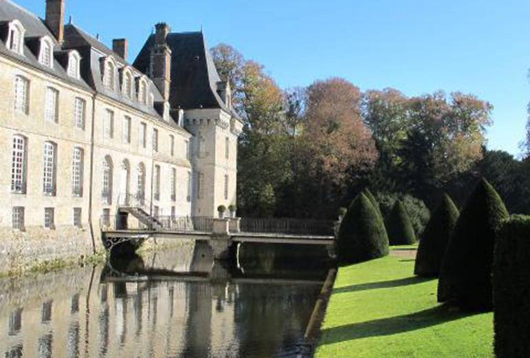 Nor002 - Castillo histórico cerca de Deauville, Normandía