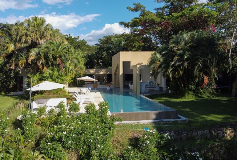Anp024 - Hermosa casa con piscina y vista a la montaña