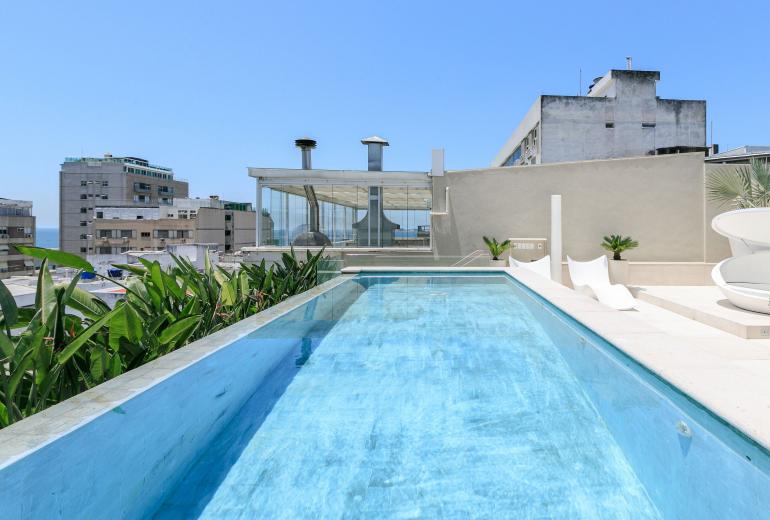 Rio063 - Exclusive triplex penthouse overlooking Leblon