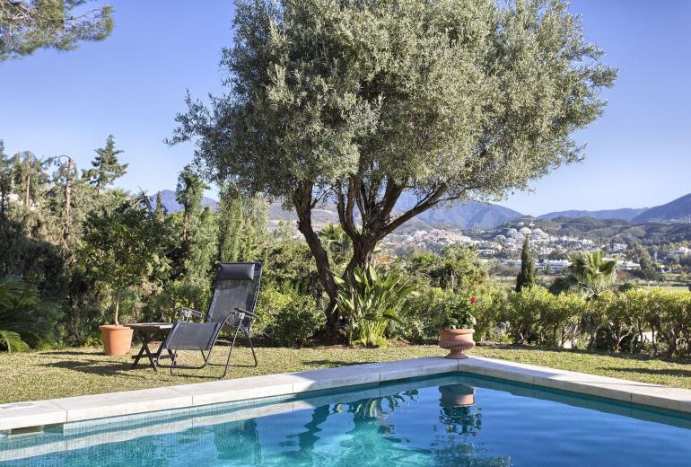 Mbl005 - Villa located on the hills, Marbella