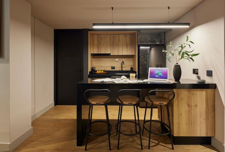 Med085 - Modern two bedroom apartment in Parque Lleras
