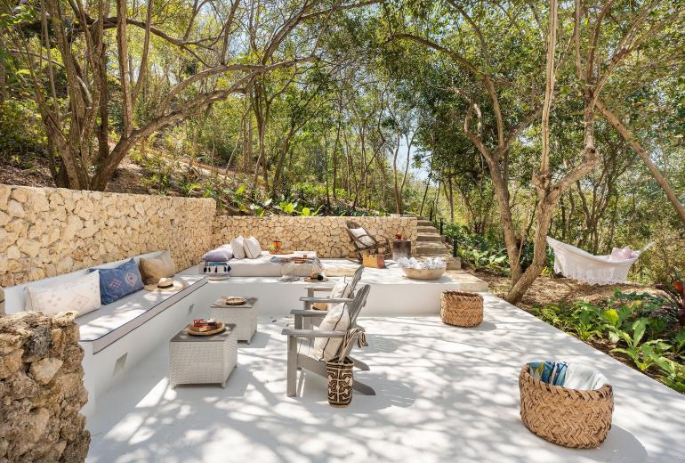Car082 - Oceanfront villa with pools in Barú