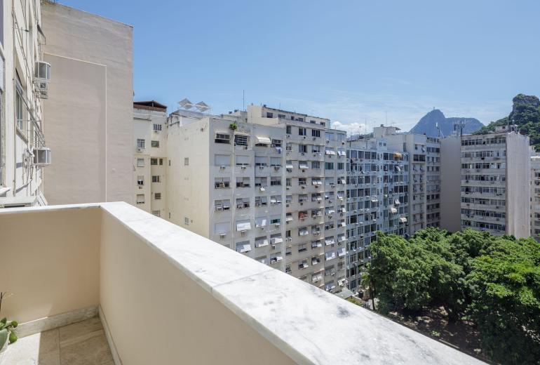 Rio130 - Excepcional apartamento frente mar em Copacabana