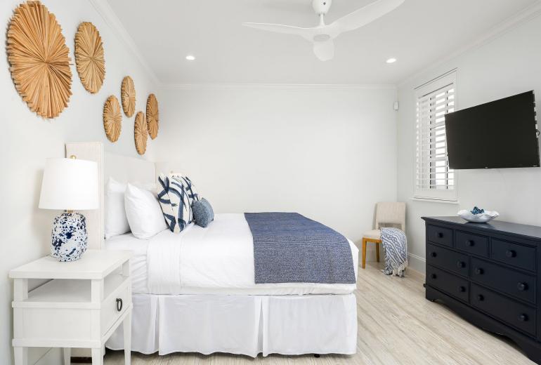 Tci001 – Elegant beachfront villa in Turtle Cove
