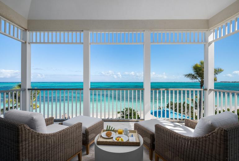 Tci001 – Elegant beachfront villa in Turtle Cove