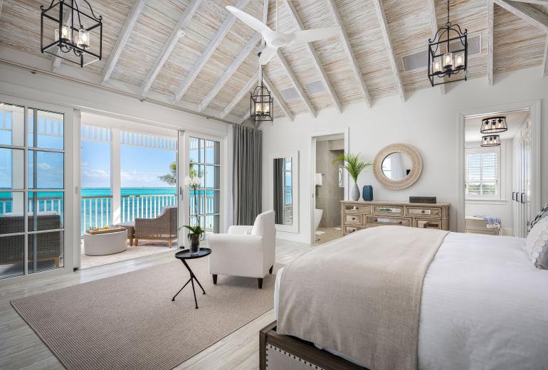 Tci001 – Elegant beachfront villa in Turtle Cove