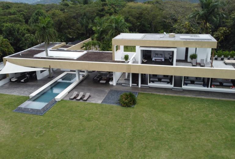 Anp042 - Spectacular house with panoramic mountain views