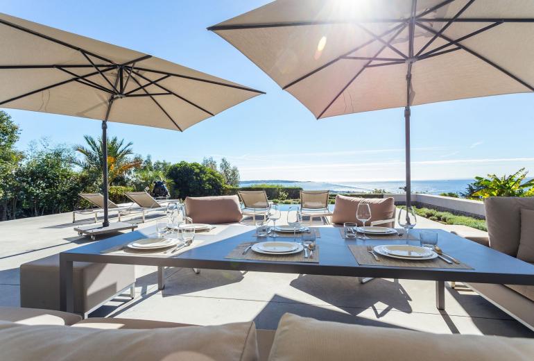 Azu039 - Villa Bord de mer Golfe Juan, Cannes