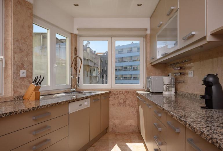 Lis002 - Elegante apartamento em Lisboa
