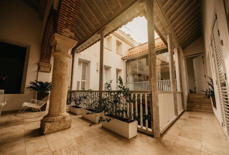Car110 - Precioso penthouse en el Centro Histórico