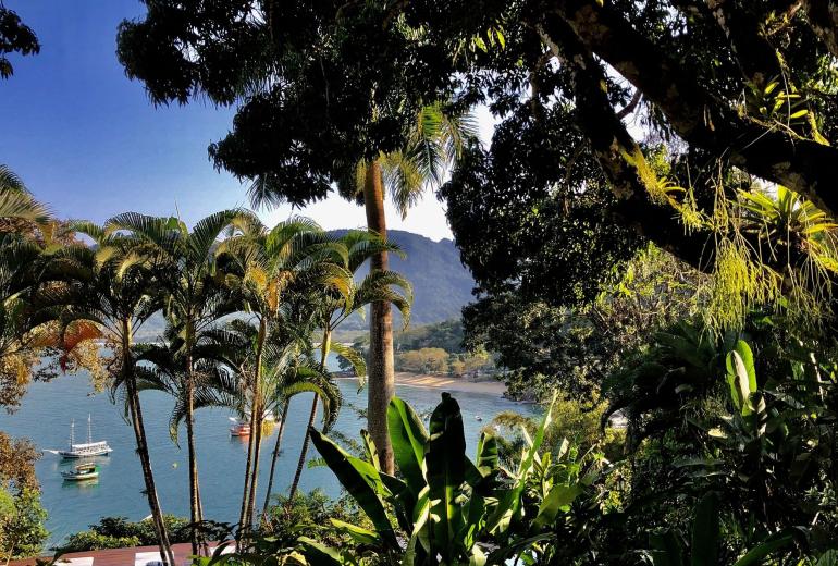 Uba001 - Pousada spectaculaire sur le littoral de Ubatuba