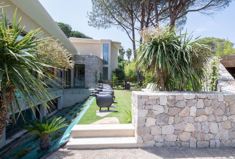 Azu048 - Villa moderna em Ramatuelle perto de Saint Tropez