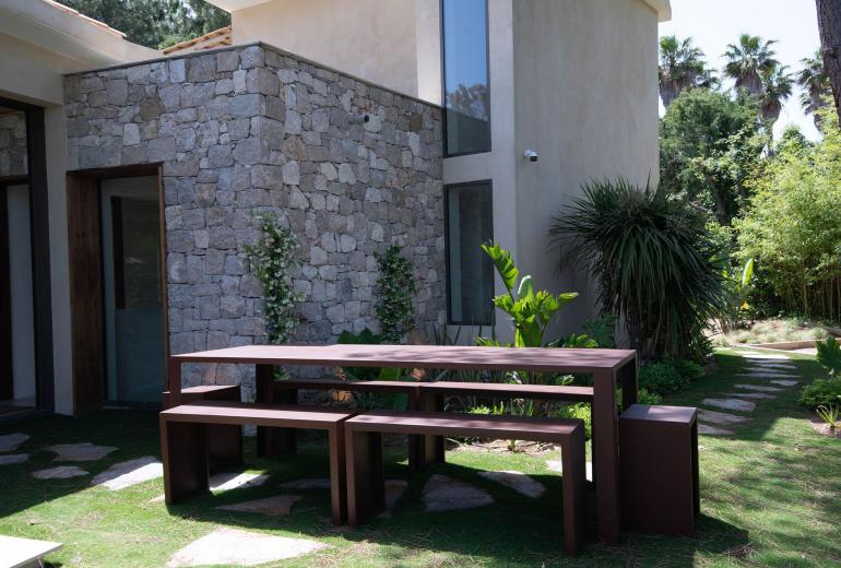 Azu048 - Villa moderna em Ramatuelle perto de Saint Tropez