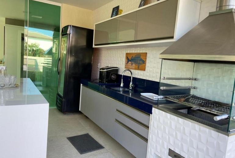 Bah441 - Villa en copropriété de deux étages à Guarajuba