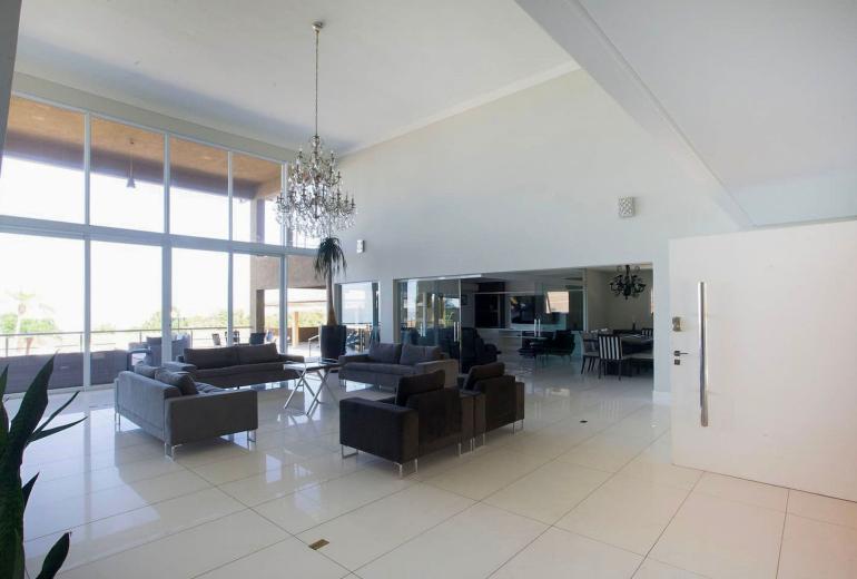 Gua004 - Mansion with stunning views at the top of Guarujá