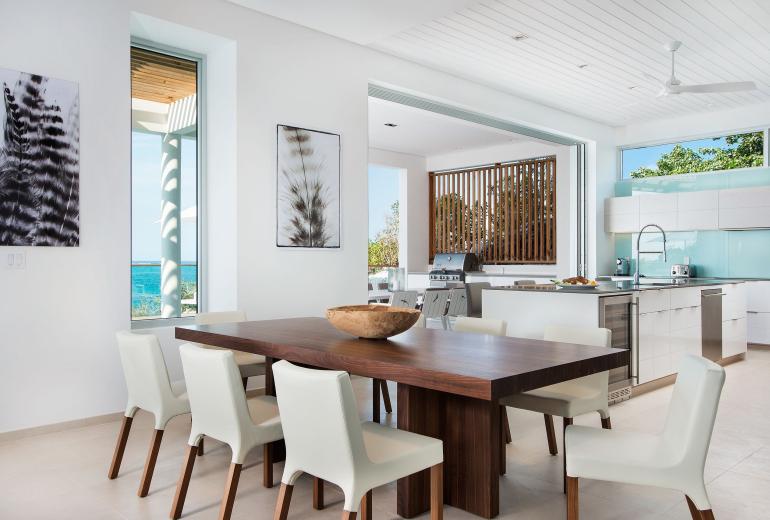 Tci024 – Lujosa villa frente a la playa en Turks and Caicos