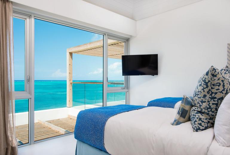Tci024 – Lujosa villa frente a la playa en Turks and Caicos