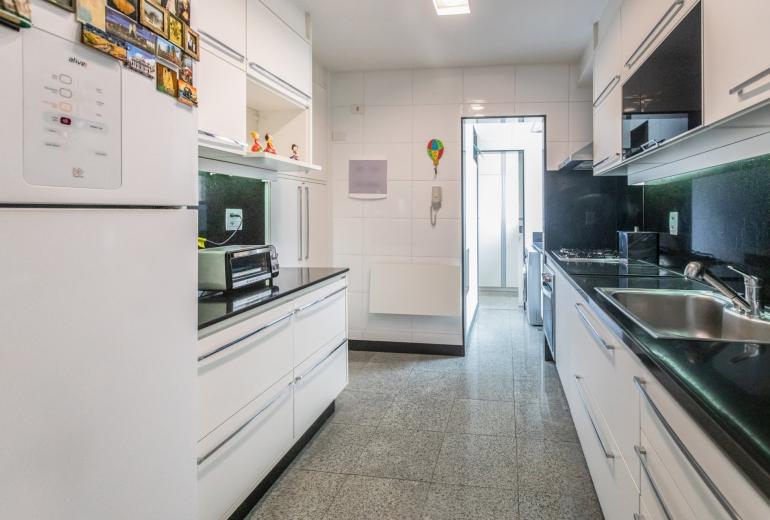 Rio158 - Charmoso e espaçoso apartamento no Leblon