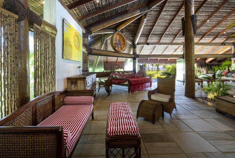 Bah020 - Oceanfront villa with 7 suites in Maraú