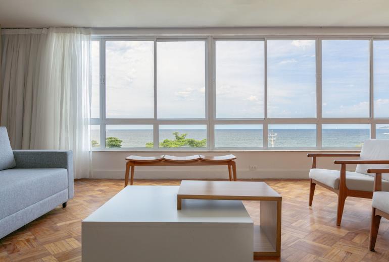Rio313 - Apartment with sea view in Copacabana