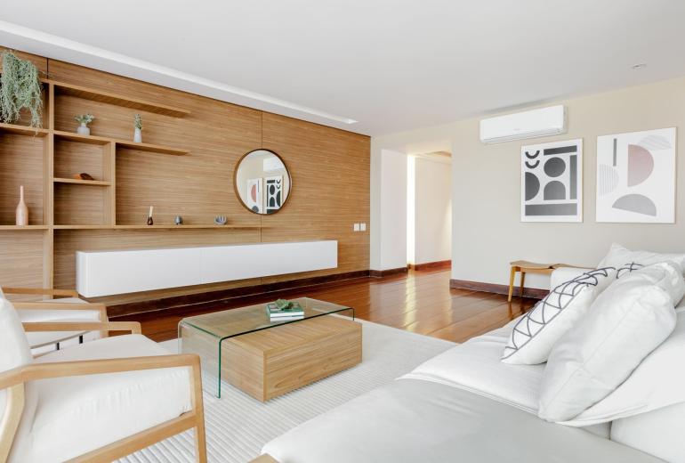 Rio370 - Great beachfront apartment in Ipanema