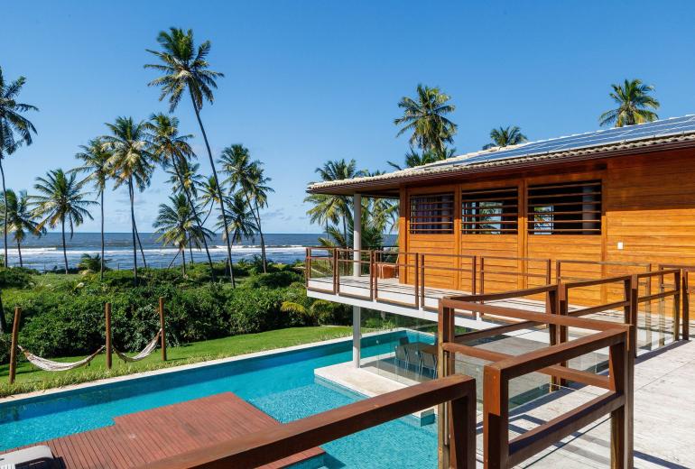 Bah421 - Belle villa en front de mer à Praia Forte